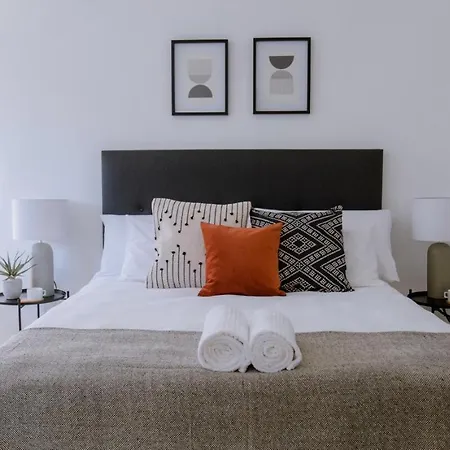 Stylish, Modern, Walk To Restaurants And Cbd Apartment Cape Town Exterior photo